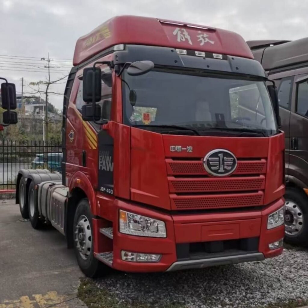 Седельный тягач FAW J6 6x4